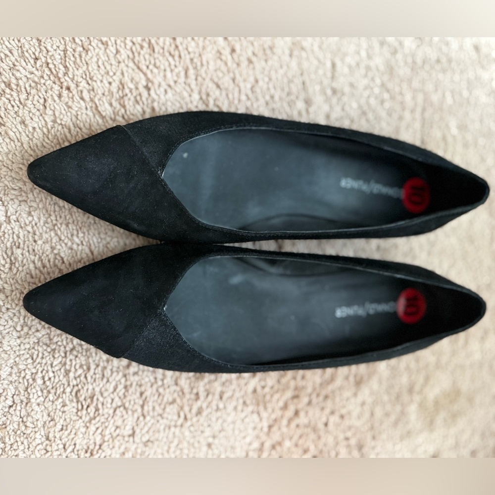 Donald Pliner Women's Black Flats 9.5